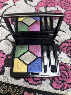 Dior アイシャドー【未使用⭐︎箱無し】のサムネイル