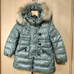 MONCLER キッズ ファー付ダウンコート カーキ 104 - メルカリ