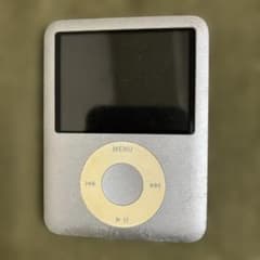 iPod 4GB シルバー - メルカリ