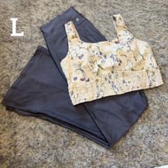 SUKALA ボタニカルシャーリング　Sサイズ上下セット SUKALA ボタニカルシャーリングブラトップ L - メルカリ