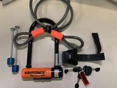 ABUS NUTFIX+AXLE前後セットロード用　KRYPTONITE U字のサムネイル