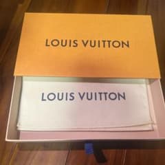 LOUIS VUITTON ギフトボックスのサムネイル