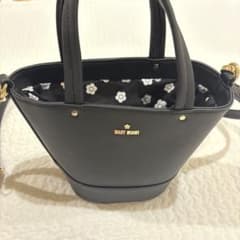 MARY QUANT ブラック ショルダーバッグのサムネイル