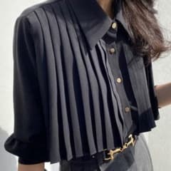 プリーツ長袖シャツのサムネイル
