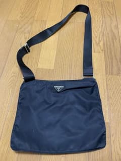 Prada ショルダーバッグのサムネイル