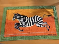 【良品】HERMES エルメス バスタオル ビーチタオル ラグ　ゼブラ 大判 良品】HERMES エルメス バスタオル ビーチタオル ラグ ゼブラ 大判