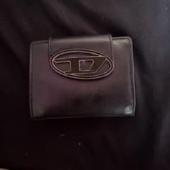 Time sale! DIESEL bi-fold wallet, Diesel men's wallet with coin pocket.