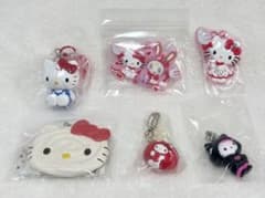 サンリオハローキティ めじるしアクセサリー等ガチャ6点セットのサムネイル
