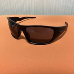 OAKLEY サングラス　ブラック　PRIZM 布製ケース付きのサムネイル