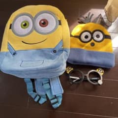 ミニオン　帽子　伊達メガネ　ユニバ　リュックのサムネイル