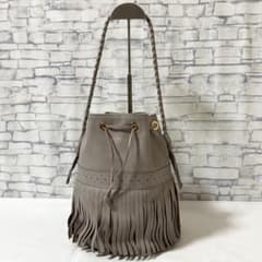 美品✨J&M DAVIDSON・カーニバル ワンショルダーバッグ グレージュ系