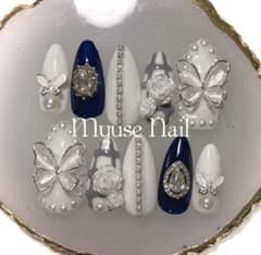 ネイルチップ 綺麗 上品 韓国のサムネイル