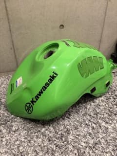 Kawasaki ZX-6R タンク ライムグリーン - メルカリ