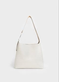 CHARLES & KEITH Edna エドナ トートバッグ - クリームのサムネイル