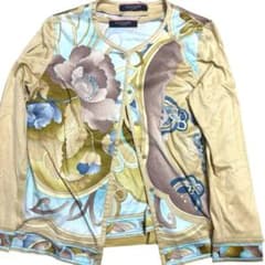 【極美品】レオナール アンサンブル カーディガン　Tシャツ 2点セット 花柄 M レオナール アンサンブル 花柄デザイン 長袖カーディガン 半袖シャツ