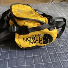 THE NORTH FACE イエロー ダッフルバッグのサムネイル