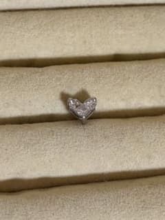 ベリテ　ダイヤモンド　K18WG ピアス　ハート型　VERITE