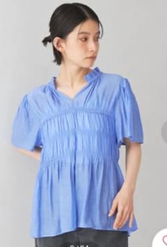 ＜EMMEL REFINES＞ シャーリング スキッパー ブラウス ブルーのサムネイル