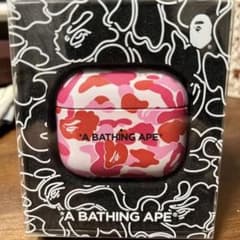 【美品】AirPods 第3世代ケース　【アベイシングエイプ　レッド】のサムネイル