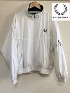 【希少】FRED PERRY ホワイト ジップアップジャケットのサムネイル