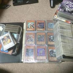 遊戯王カード 2000枚ほどのサムネイル