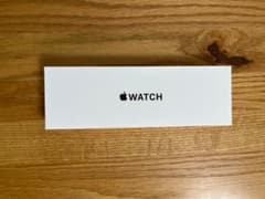AppleWatch SE 第二世代 40mm シルバー GPSモデルのサムネイル