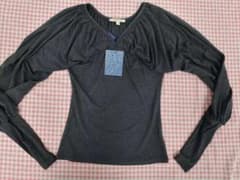 Paloma wool ダークグレー パフスリーブ Vネック 長袖トップス Paloma wool ダークグレー パフスリーブ Vネック 長袖トップス - メルカリ