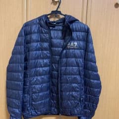アルマーニのサムネイル