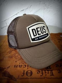 デウスエクスマキナ DEUS EX MACHINA メッシュキャップ　新品未使用のサムネイル