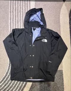 THE NORTH FACE マウンテンパーカー ブラックのサムネイル