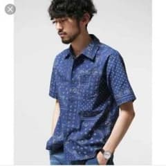 即購入OK☆値下げ不可☆バンダナ柄シャツ☆ナノ・ユニバースのサムネイル