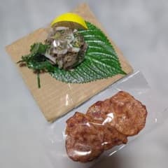 食品サンプルセンマイ刺し&牛タン3枚のサムネイル