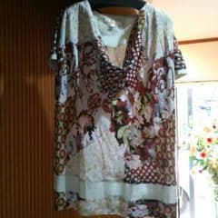ケイ  ハヤマ☆ブラウスのサムネイル
