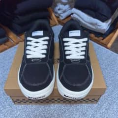 vans スニーカー swag outfit opiumcore inspoのサムネイル