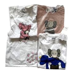 ユニクロ　カウズ　Tシャツ　Kawsのサムネイル