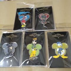 キングダムハーツ ロフト ピンズ 全5種類セット 即日配送⭐︎ - メルカリ