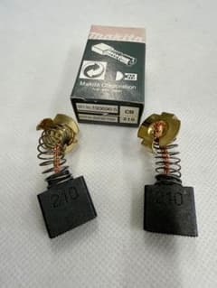 マキタ カーボンブラシ CB-210 193696-5のサムネイル