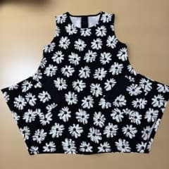 モノトーン 花柄 ノースリーブ チュニックのサムネイル