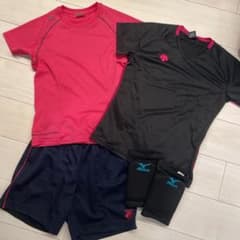【レディース用】 スポーツウェア＆ハーフパンツ＆サポーター ※お値下げ中※のサムネイル