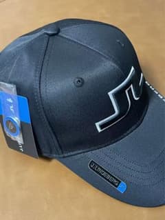 未使用　J.LINDEBERGメンズ 黒キャップ　マーカー付きのサムネイル