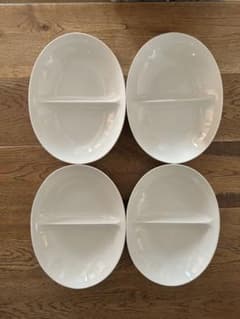 無印良品　磁器ベージュ　カレー・パスタ皿　二つ仕切り皿　4枚　お値下げしましたのサムネイル