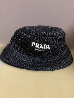 PRADA ラフィア バケットハット ブラックのサムネイル