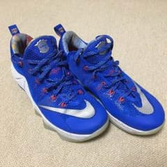 ナイキ レブロン 12 Low "Rise Philippines"のサムネイル