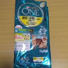 ピュリナワン(500ｇ)　避妊・去勢した猫の体重ケア　全ての年齢に！ドライフードのサムネイル