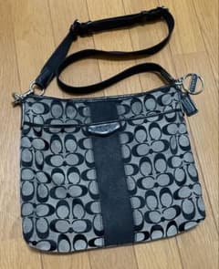 COACH ショルダーバッグ　swag Yoko flexwitmeのサムネイル