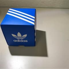 デジタル腕時計のサムネイル