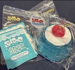 TOKOTOYZ スクイーズ ぷにっこ 青空ソーダのチェリープリン - メルカリ