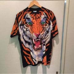 made in USA 総柄Tシャツ トラTシャツのサムネイル
