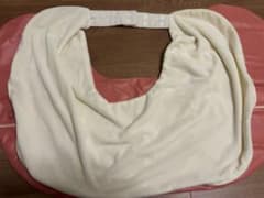 空気注入式 授乳クッション ホワイト（familiar巾着付き）のサムネイル