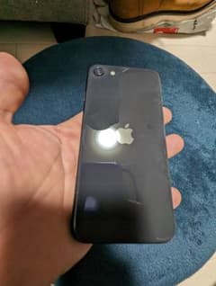 iPhone SE2　64GB　バッテリー85%のサムネイル